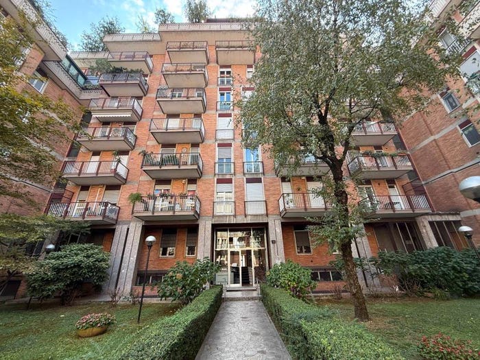 Appartamento bilocale in vendita in Via Monte Suello, Argonne Corsica, Milano