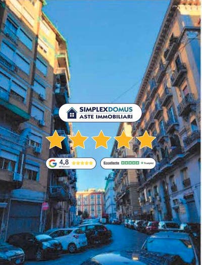 Appartamento trilocale in vendita in Via Carriera Grande, Tribunali, Napoli