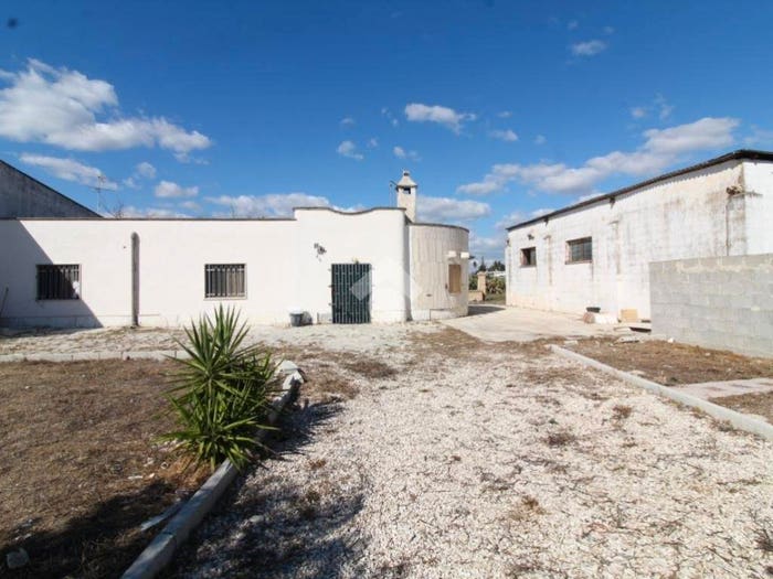 Casa quadrilocale in vendita in Contrada Fauso, Centro, San Pietro Vernotico