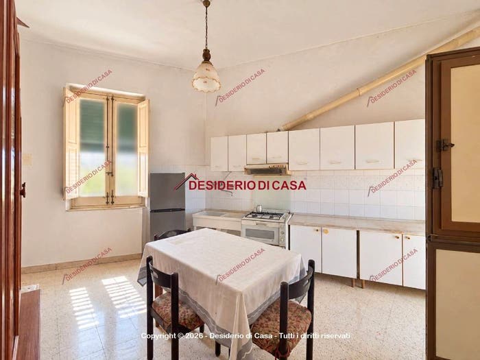 Casa con 6 locali in vendita in Via Ribera, Casa Santa, Erice