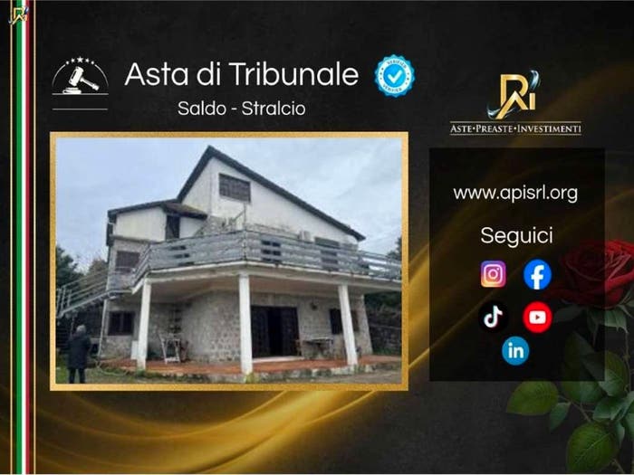 Appartamento quadrilocale in vendita in Via Varco di Ispani, Centro, Ispani