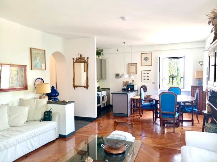 Appartamento con 5 locali in vendita in Via Val Cismon, Nervi, Genova