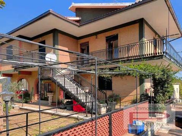 Casa con 6 locali in vendita in Contrada Flagellano, Castro dei Volsci