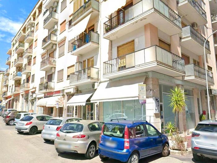 Appartamento quadrilocale in vendita in VIA DE DONATO, Centro, Cosenza