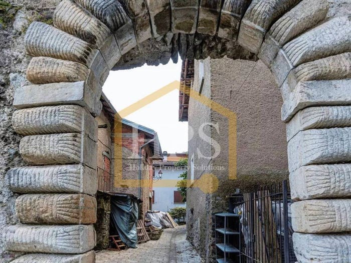 Appartamento trilocale in vendita in Via Vaticano, Vignola, Cremia