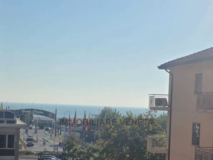 Appartamento trilocale in vendita in Sottomarina, Chioggia