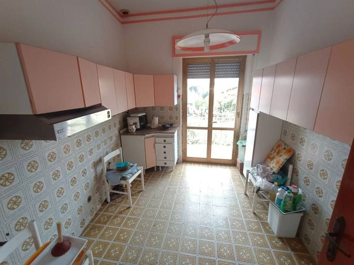 Appartamento con 5 locali in vendita in Via Foce, Bergiola Lavacchio, Massa