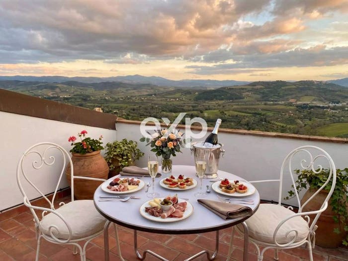 Casa con 6 locali in vendita in Caldana, Gavorrano