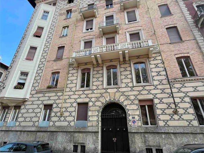 Appartamento con 5 locali in affitto in CORSO RE UMBERTO, Crocetta, Torino
