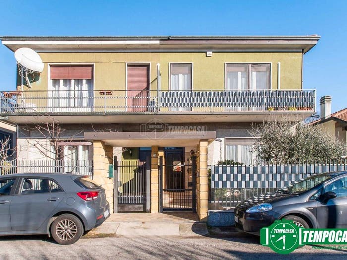 Casa trilocale in vendita in Via Venezia, Canegrate