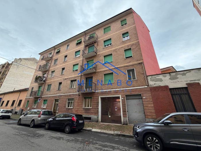 Appartamento quadrilocale in vendita in Via Augusto Righi, Borgo Rovereto Piscina, Alessandria
