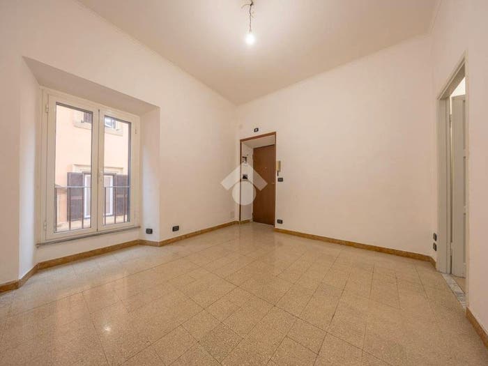 Appartamento bilocale in vendita in Via Piccolomini, Frascati