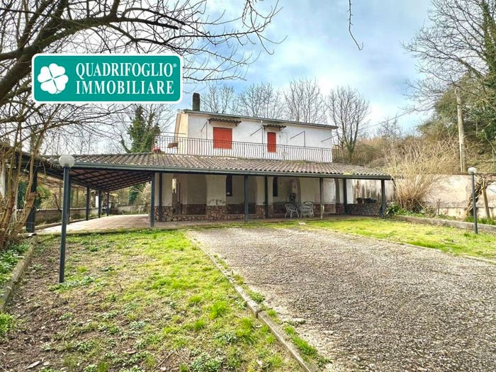 Casa con 6 locali in vendita in Via Agnone, Centro, Cassino