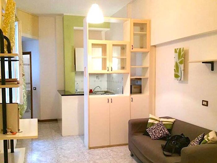 Appartamento bilocale in vendita in Corso Garibaldi, Cavour, Ancona