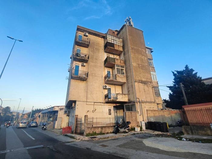 Appartamento bilocale in vendita in Via vecchia san luigi Snc, Camaro Inferiore, Messina