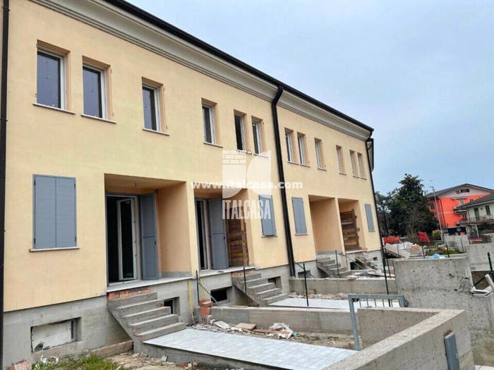 Casa con 5 locali in vendita in via Cadore, Lunetta Frassino, Mantova