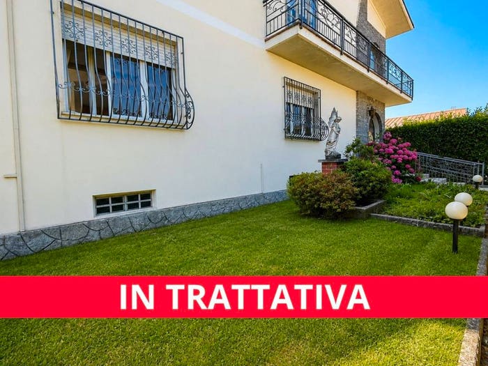 Appartamento quadrilocale in vendita in Via Saluzzo, Centro, Casalgrasso