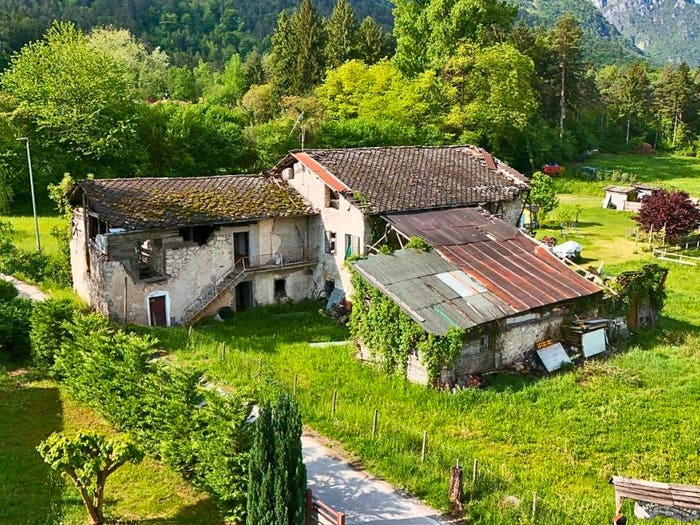 Case in Vendita e in Affitto - 2