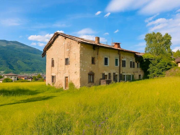 Casa con 6 locali in vendita in Via dei Zestari, Santa Giuliana, Levico Terme
