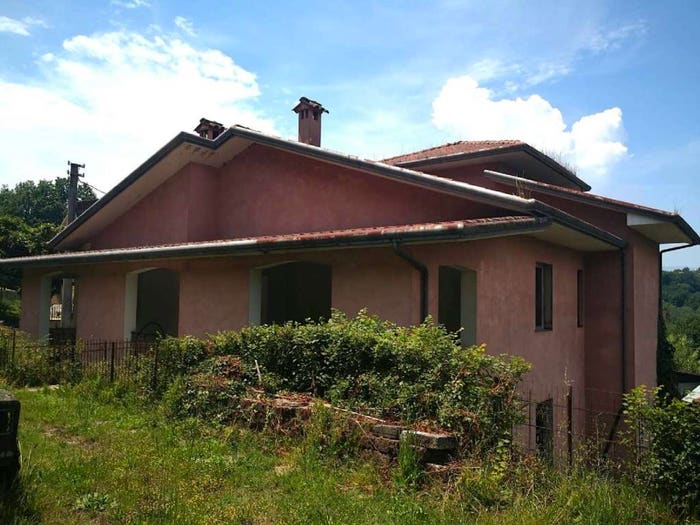 Casa con 5 locali in vendita in via Valle, Centro, Arnara