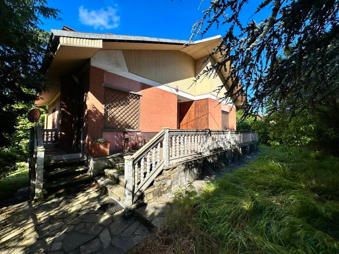 Casa quadrilocale in vendita in Strada Revigliasco, Aje, Moncalieri