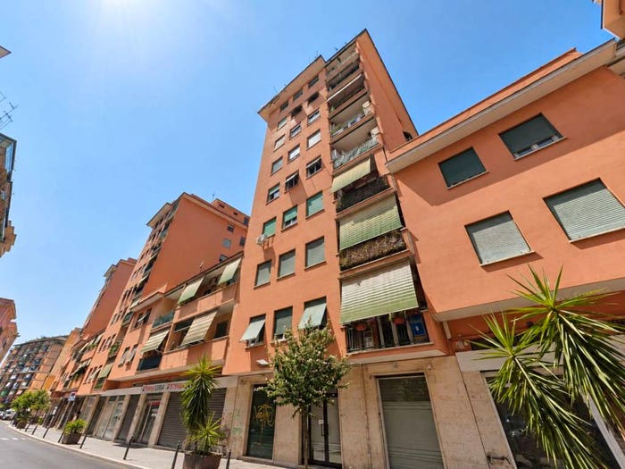 Appartamento trilocale in vendita in Via Domenico Cucchiari, Casal Bertone, Roma