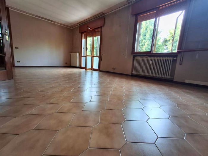 Appartamento trilocale in vendita in Centro, Martellago