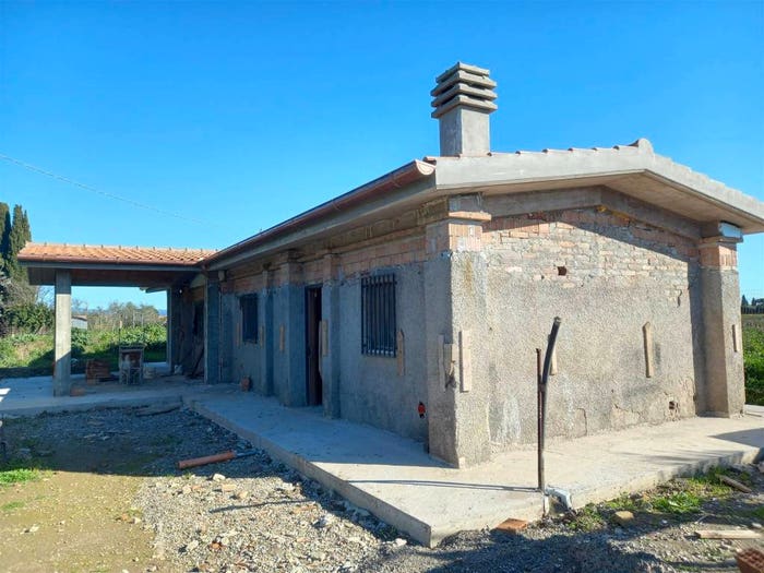Casa quadrilocale in vendita in Aeroporto Gorarella, Grosseto