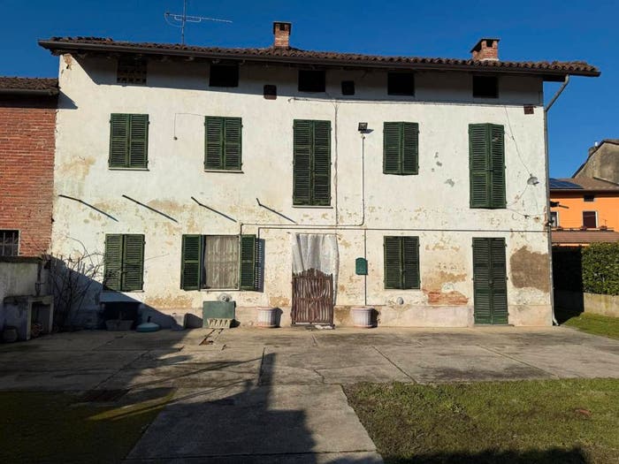 Casa trilocale in vendita in Via Giuseppe Garibaldi, Cerro Tanaro