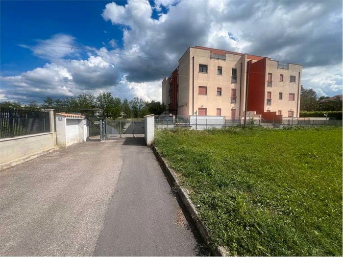 Appartamento quadrilocale in vendita in Via GGalilei, Manoppello Scalo, Manoppello