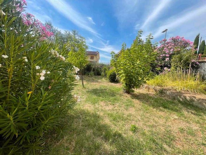 Casa con 6 locali in vendita in Lagaccioni, Figline e Incisa Valdarno