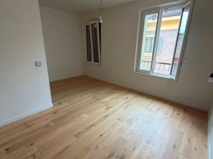 Casa con 5 locali in vendita in Via Coltellini, Centro Storico, Modena