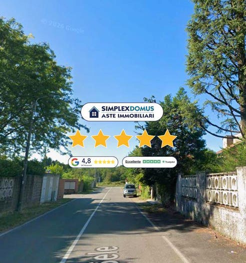 Casa con 6 locali in vendita in Via Trieste, Brezzo, Brezzo di Bedero