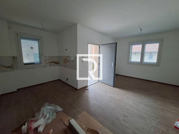 Appartamento trilocale in vendita in Via Bonifica, Porto Fuori, Ravenna