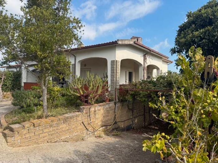 Casa trilocale in vendita in Via Aurelia, Montalto di Castro