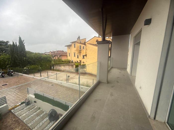 Appartamento trilocale in vendita in Via Livornese, Centro, Lastra a Signa