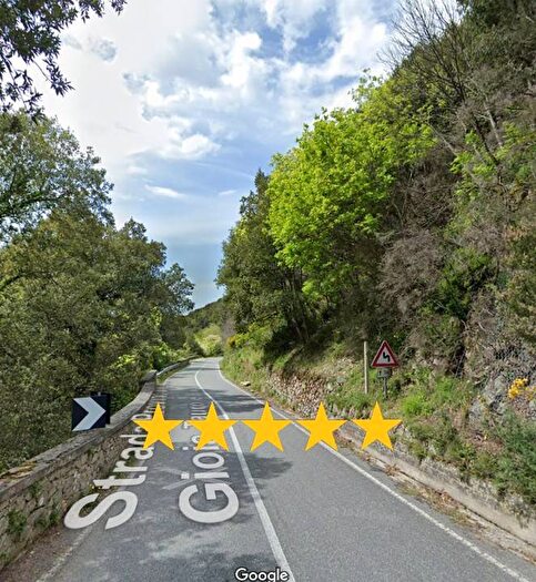 Appartamento con 6 locali in vendita in Strada Statale, Rizziconi