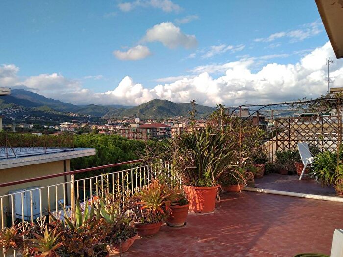 Casa trilocale in vendita in Via Tevere, Borghetto Santo Spirito