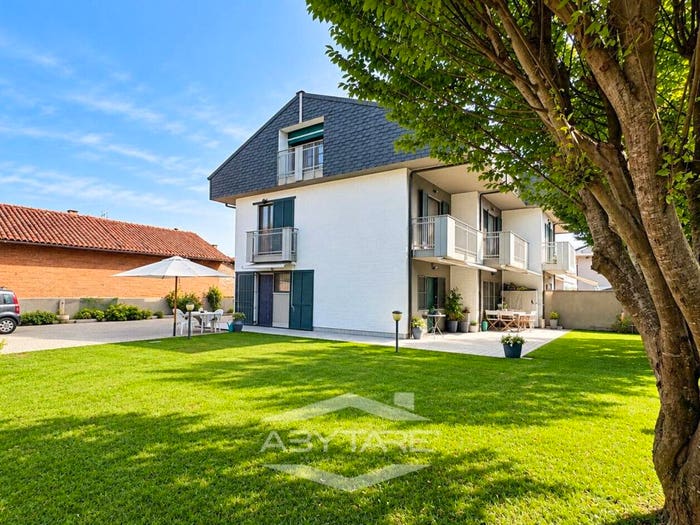 Casa con 6 locali in vendita in Via Reynaud, Centro, Carignano