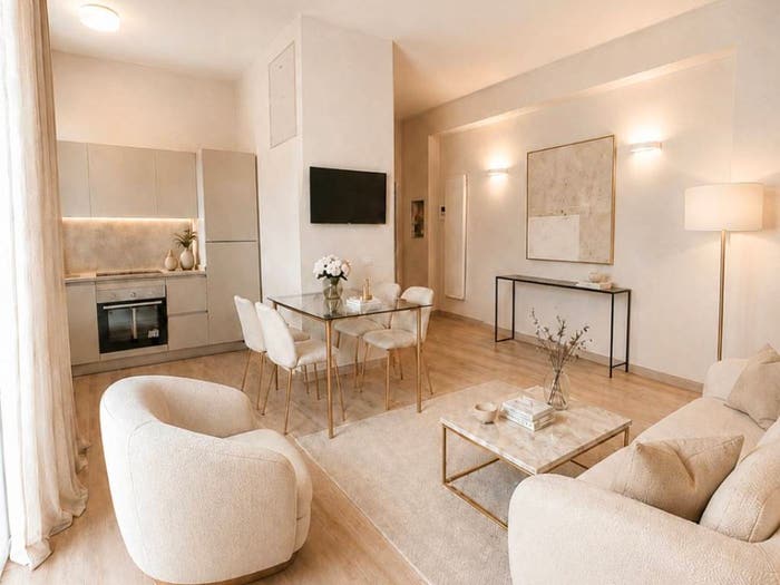Appartamento trilocale in vendita in Viale Lucania, Corvetto, Milano