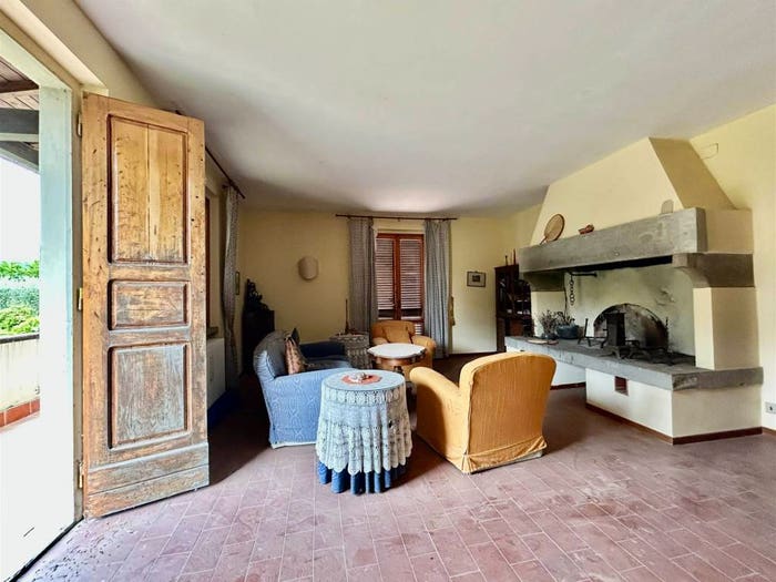 Casa con 6 locali in vendita in VIA GIGLIOROTTO, Castelfranco Piandisco