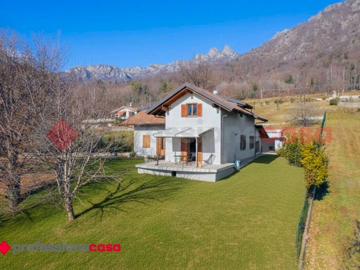 Casa con 6 locali in vendita in via san antonio, Cantalupa