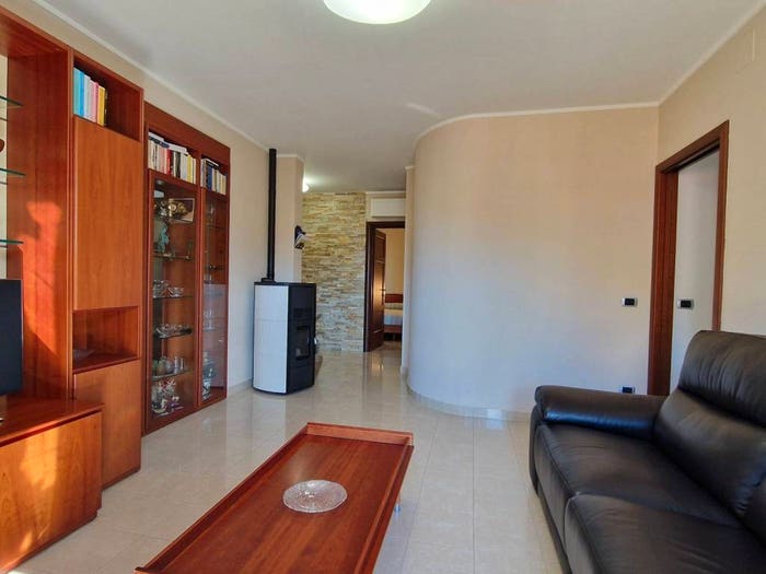 Appartamento con 6 locali in vendita in Via Giuseppe Verdi, Sant'Agostino, Alghero