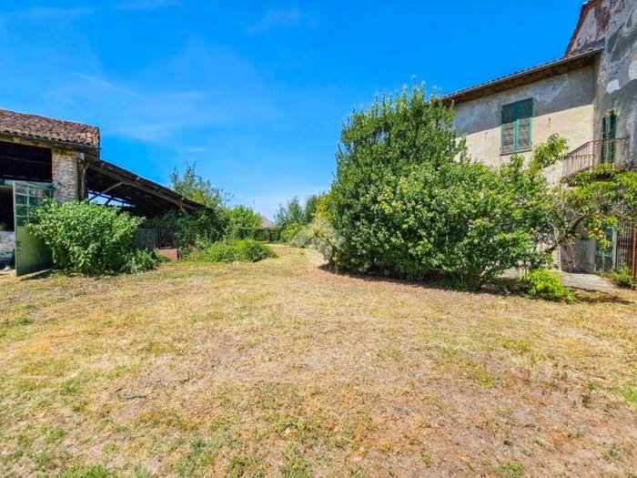 Casa quadrilocale in vendita in Via della Madonnina, Centro, Bosco Marengo