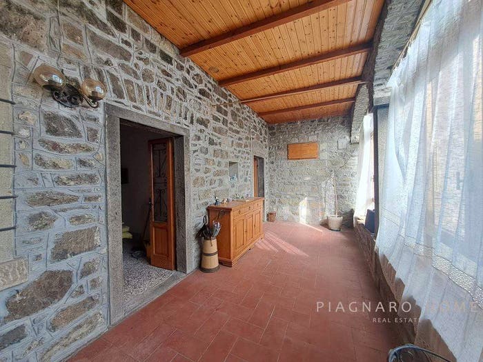 Appartamento quadrilocale in vendita in Pollina, Pontremoli