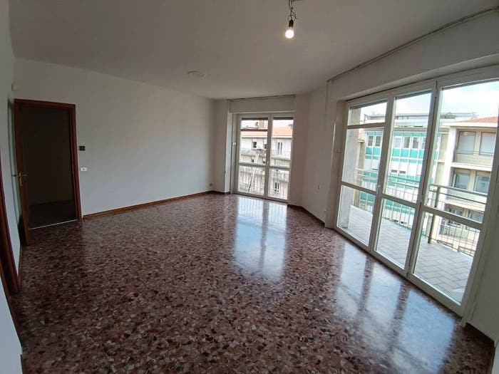 Appartamento quadrilocale in vendita in Stazione, Bergamo