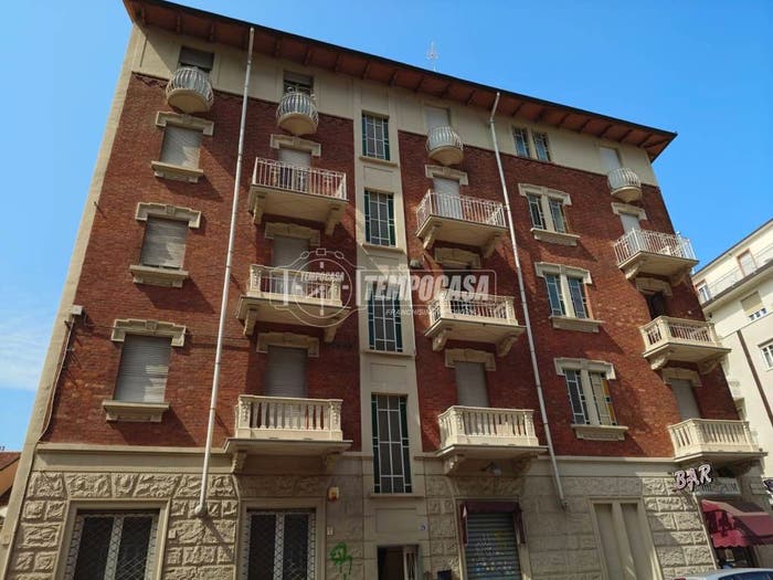 Appartamento trilocale in vendita in Via Monte Albergian, Cenisia, Torino