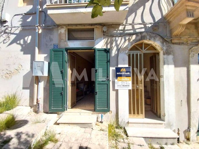 Casa con 5 locali in vendita in Via Dente, Modica Bassa, Modica