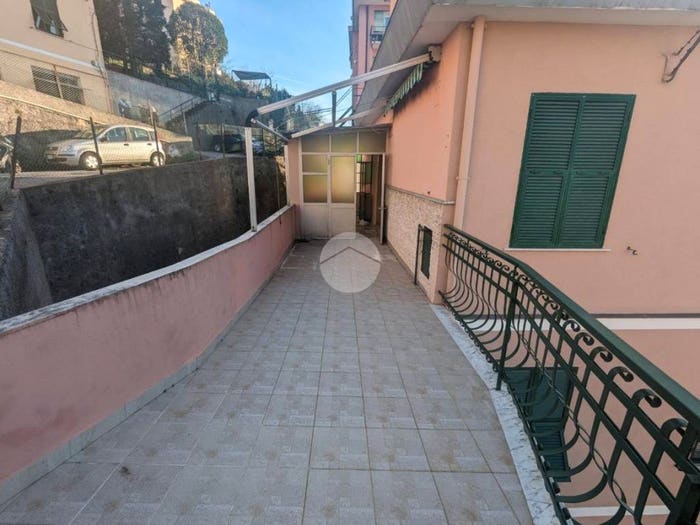 Casa quadrilocale in vendita in Via Castelluccio, Rivarolo, Genova