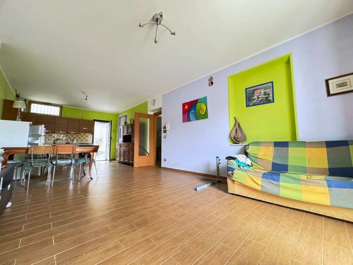 Casa quadrilocale in vendita in Via Gabriele D'Annunzio, Truc Di Miola, La Cassa